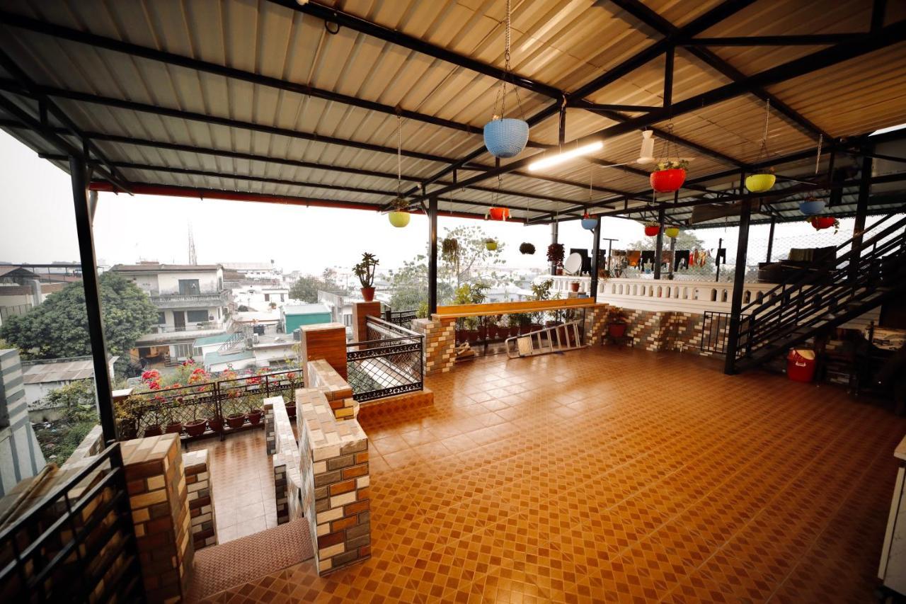 The Location, A Penthouse Hotel Dehradun Exterior photo